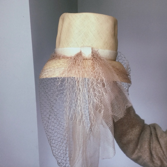 Vintage 1950s Noreen Fashion Hat with Veil - Picture 4 of 5